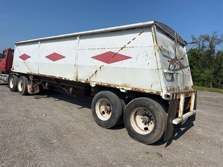 1995-wheeler-gh2-hopper-bottom-trailer-image-4