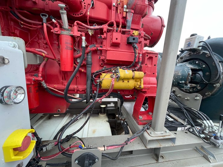 caterpillar-c15-image-36