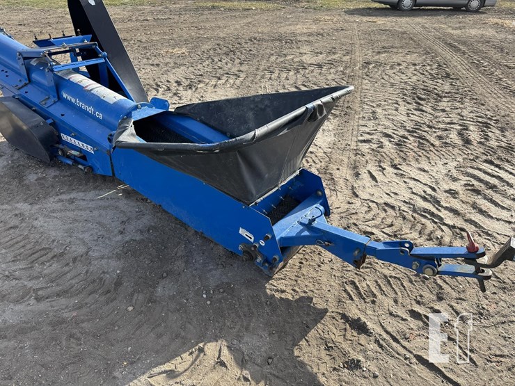 2009-brandt-1585-image-3