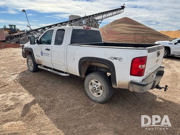 chevrolet-silverado-2500hd-image-9