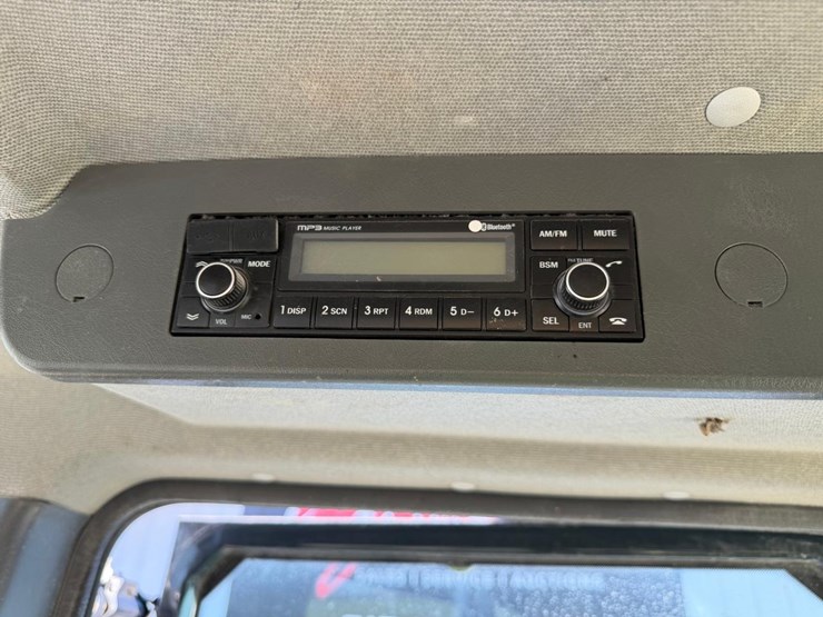 hyundai-hl730-9a-image-32