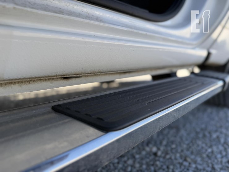 gmc-sierra-1500-slt-image-36