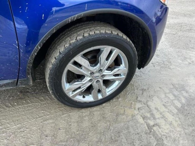 ford-edge-sel-image-37