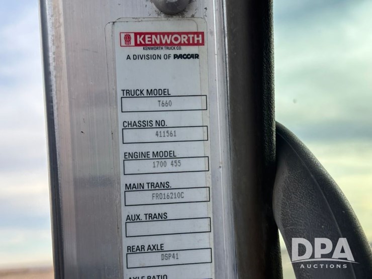 2014-kenworth-t660-image-84