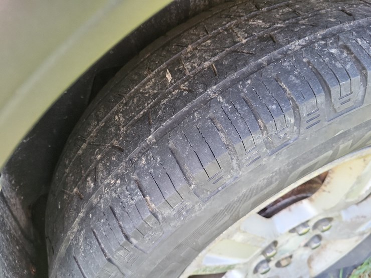 gmc-acadia-slt-image-17