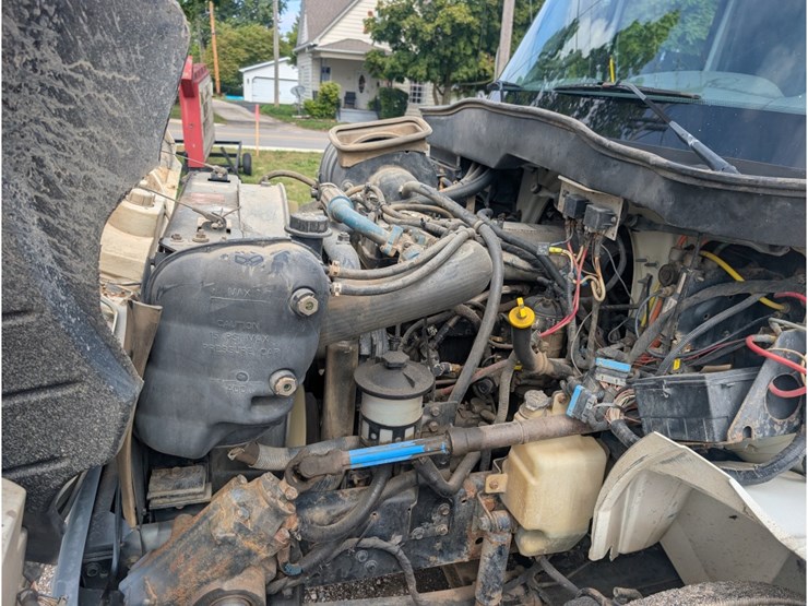 2005-international-durastar-4300-image-20