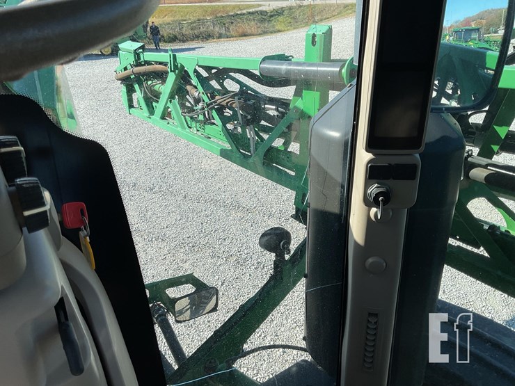 john-deere-r4038-image-54