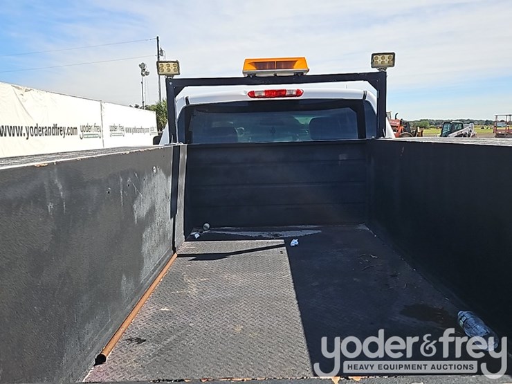 chevrolet-silverado-2500-image-17