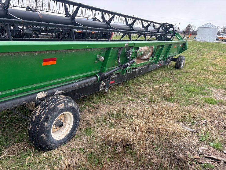 john-deere-635f-image-3