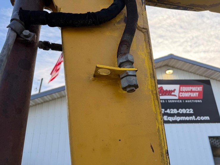 mustang-me8002-image-10