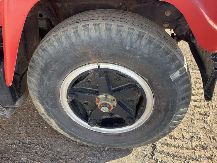 1968-international-f2000d-image-11