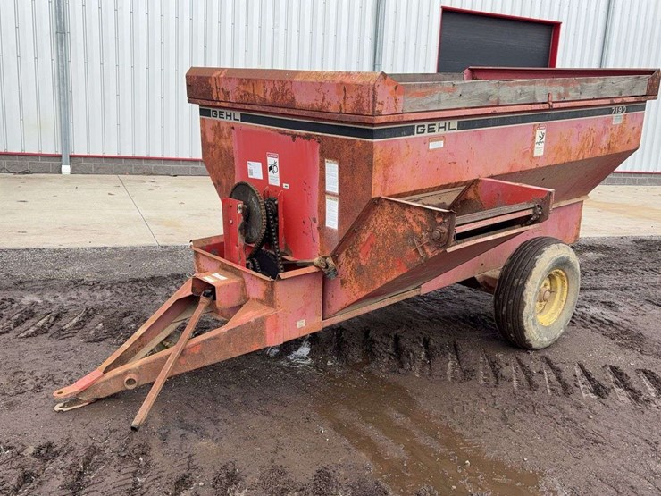 gehl-7190-image-1