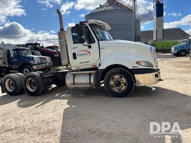 2012-international-prostar-image-15