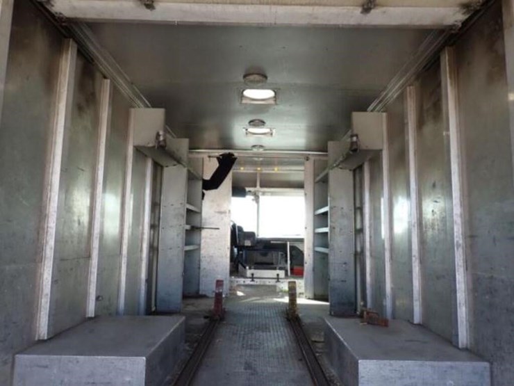 2012-freightliner-mt55-image-46