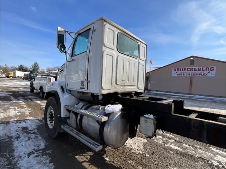 western-star-4700sb-image-17
