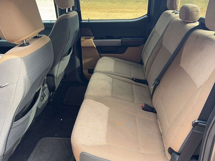 2021-ford-f150-image-19