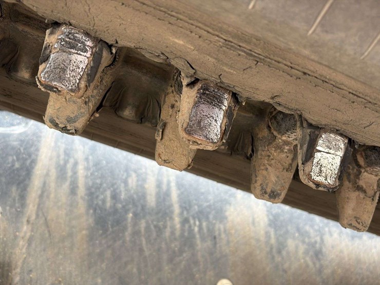 2021-case-dl550-image-23