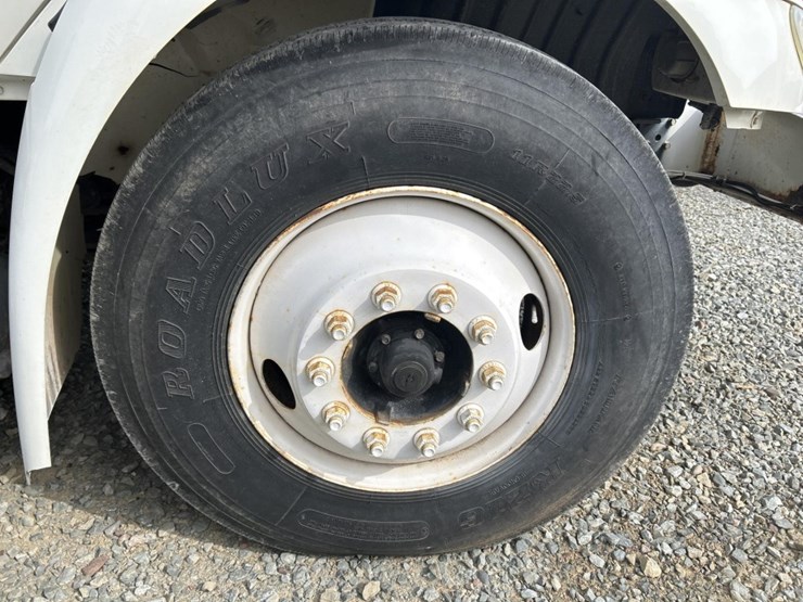 international-4000-image-103