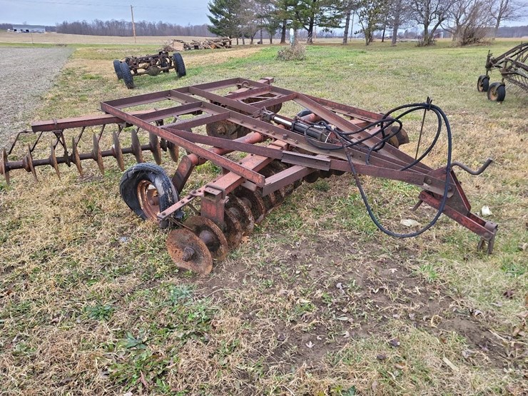 international-12-image-7