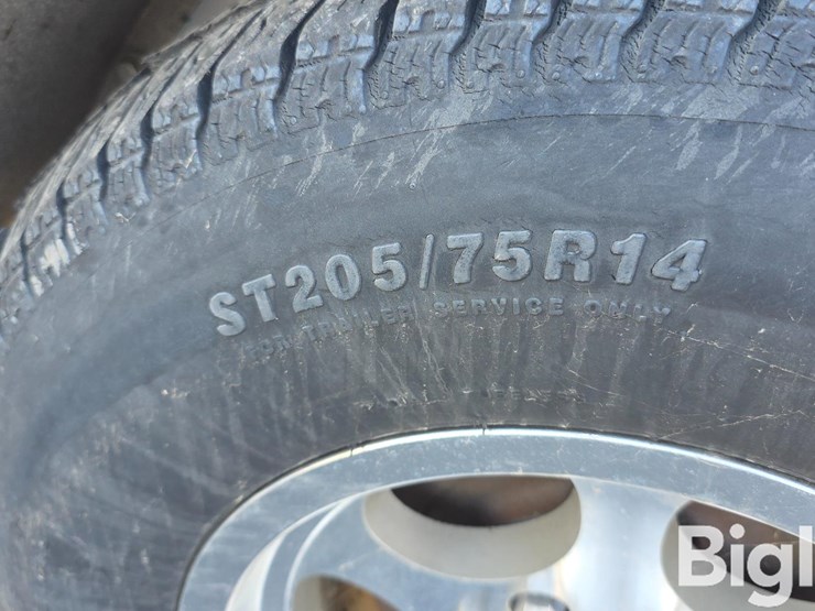 2014-aluma-ltd-ae718ta-t/a-enclosed-trailer-image-20