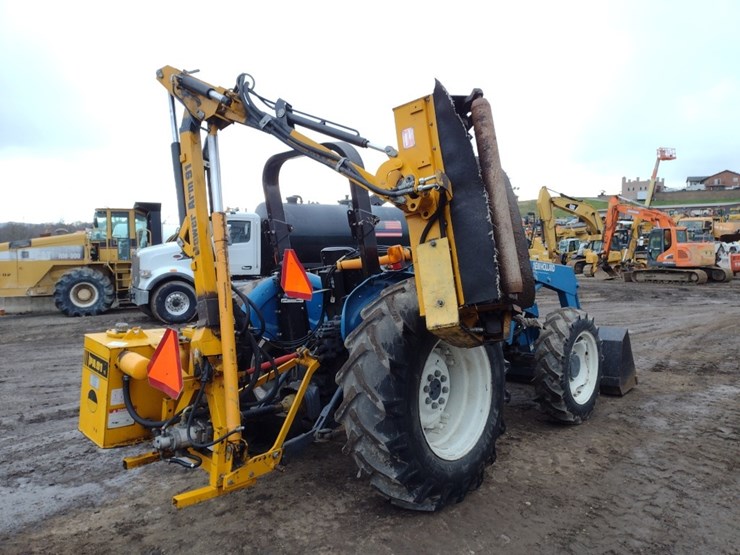 new-holland-3930-image-26