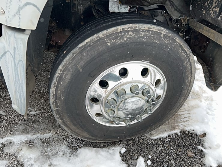 2012-mack-gu713-granite-truck-tractor-vn:1m1ax07yxcm011032-image-9