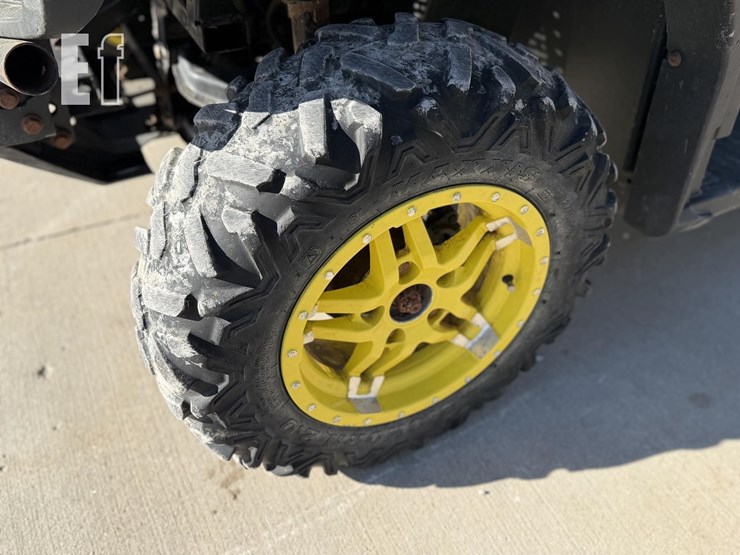 john-deere-gator-xuv-835m-image-8