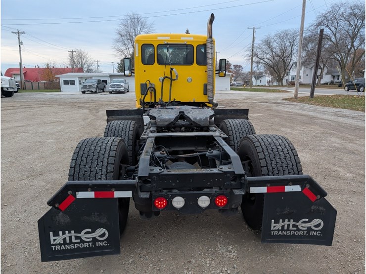 2020-kenworth-t880-image-9