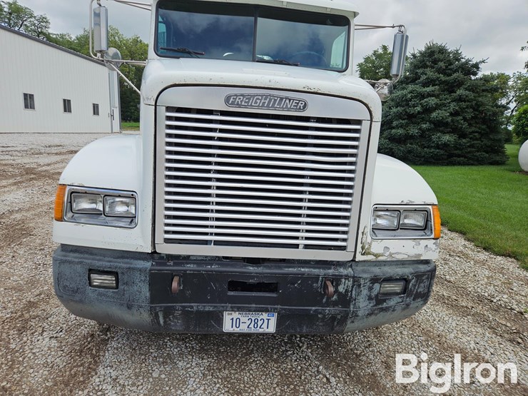 freightliner-fld112-image-9