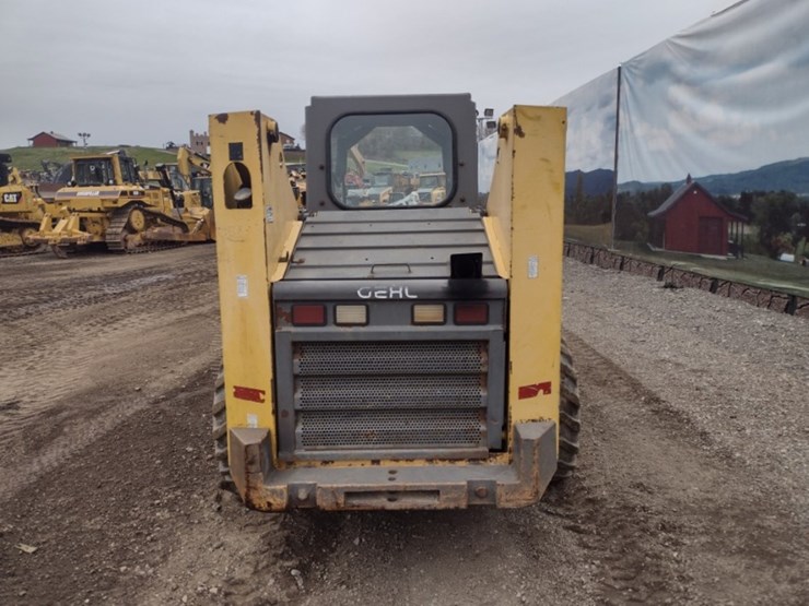 gehl-5635sxt-image-4