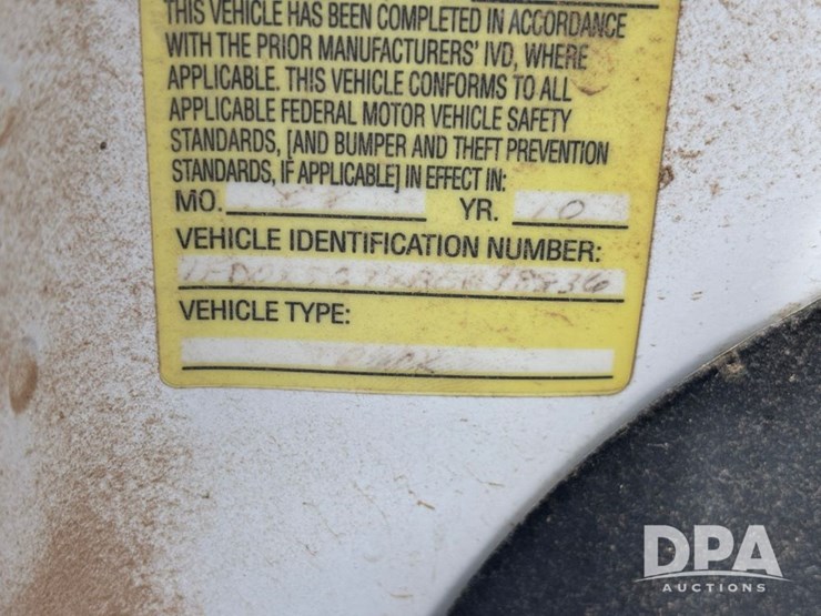 2011-ford-f550-image-70