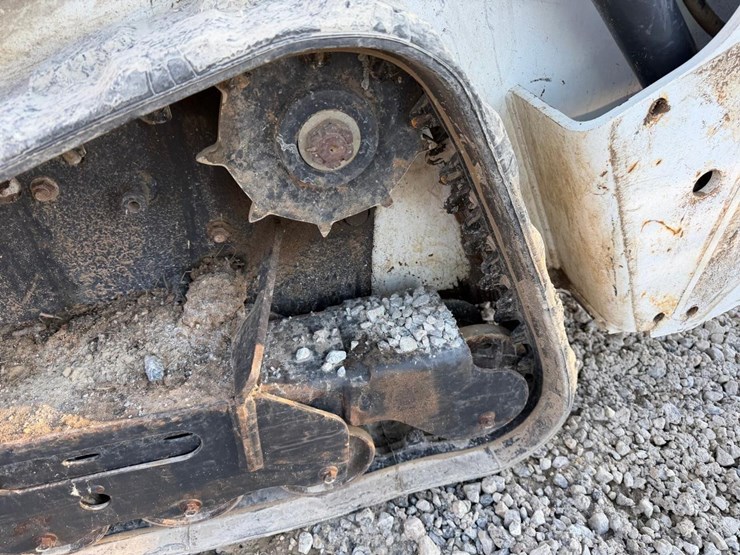 2021-bobcat-mt100-image-13