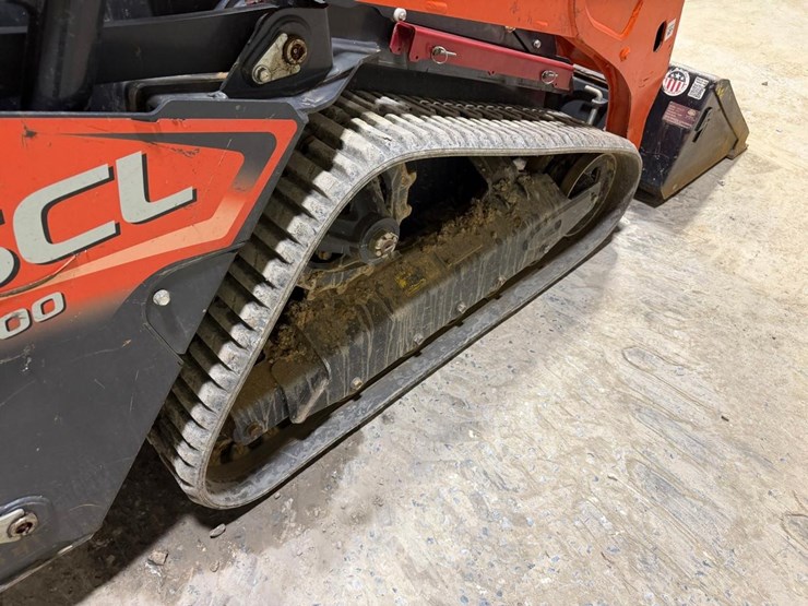 2023-kubota-scl1000-image-18