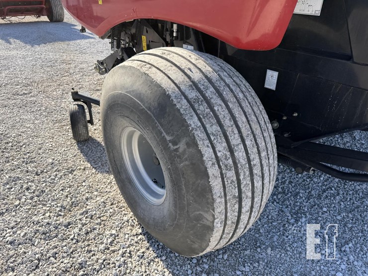 case-ih-rb565-image-8