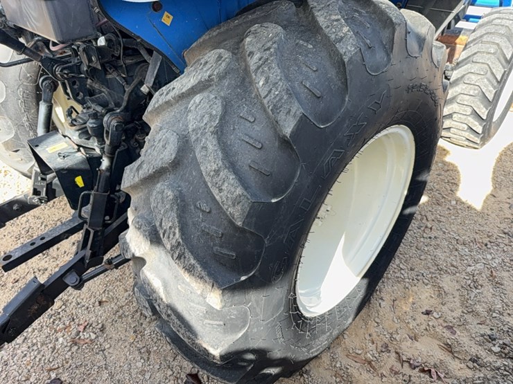 new-holland-workmaster-105-image-28