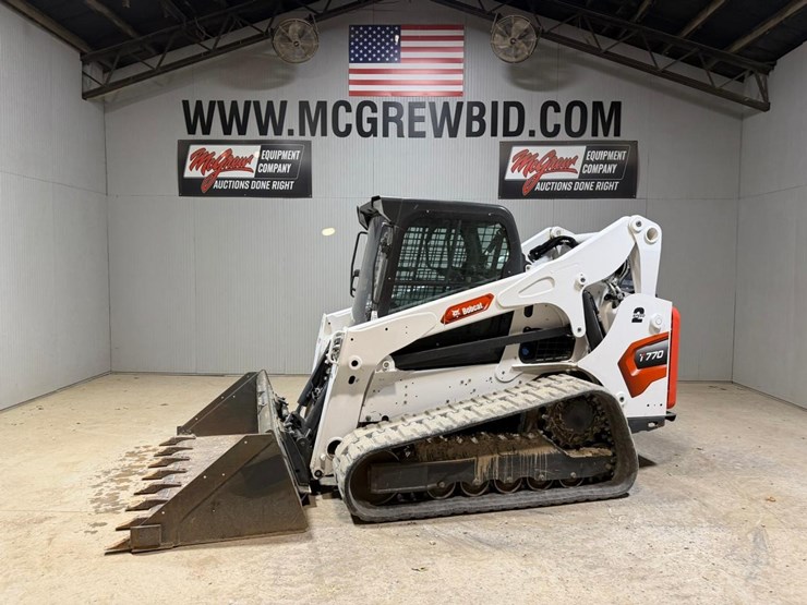 2023-bobcat-t770-image-1