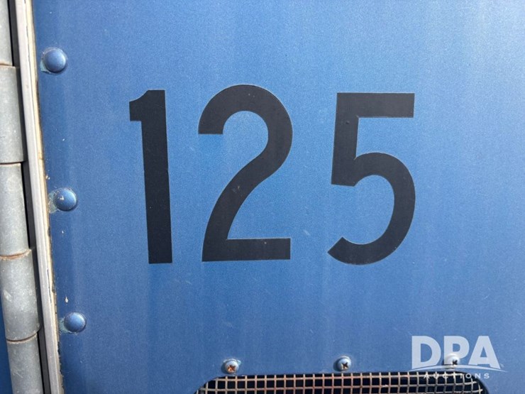 peterbilt-377-image-54