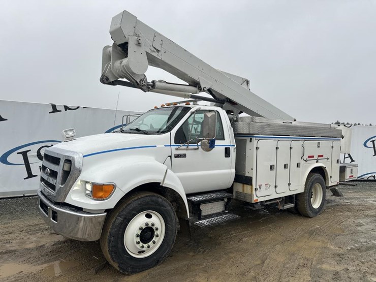 ford-f750-image-1