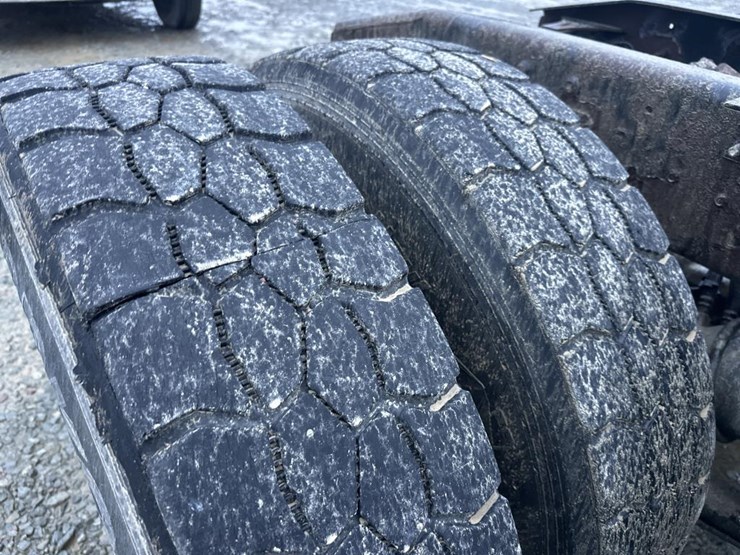 2014-international-prostar-image-59