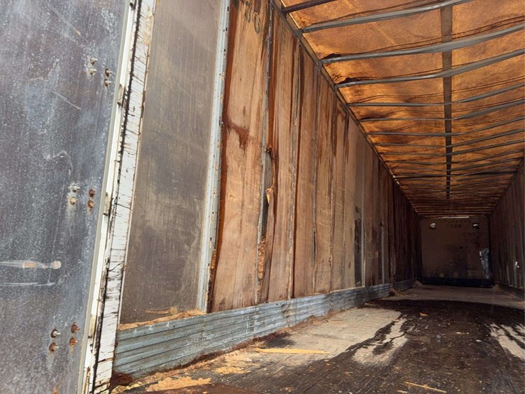 2005-strick-trailer-image-25