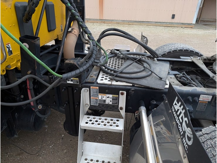 kenworth-t680-image-14