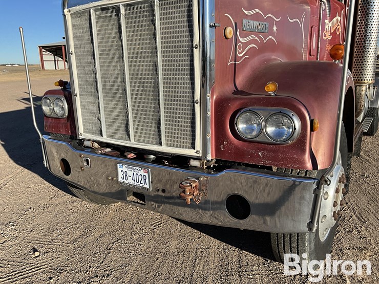 1977-kenworth-w900a-image-9