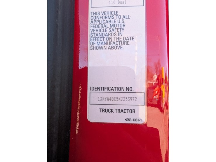 2019-kenworth-t680-image-28