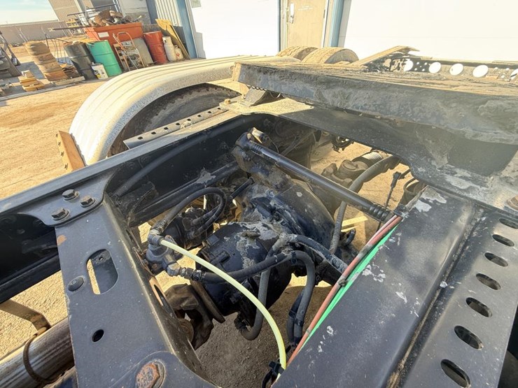 2017-international-prostar-image-88