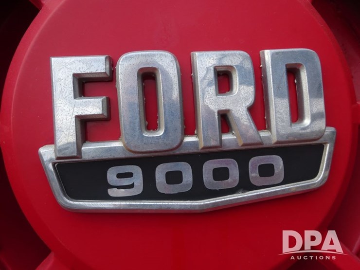 ford-9000-image-71