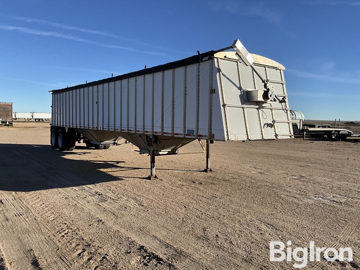 1989-merritt-82-1143-002-43’-t/a-grain-trailer-image-3