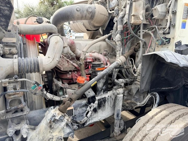 2015-mack-cxu613-truck,-vin-#-1m1aw02y7fm051566-image-14