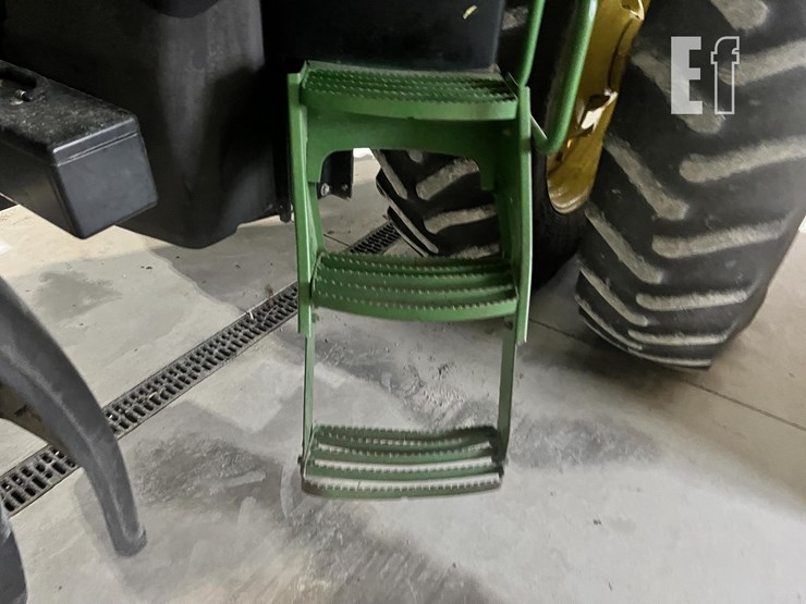 john-deere-7810-image-15