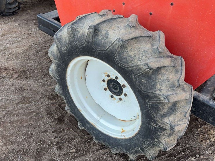 lilliston-9680-image-5