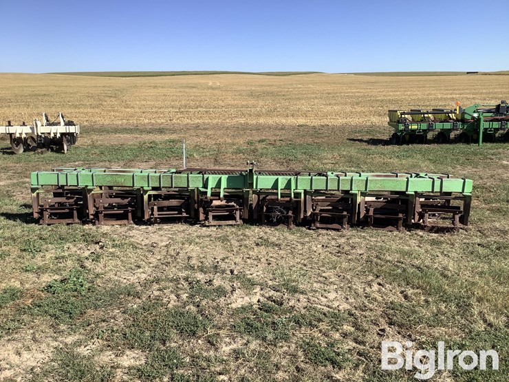 besler-70830-image-2